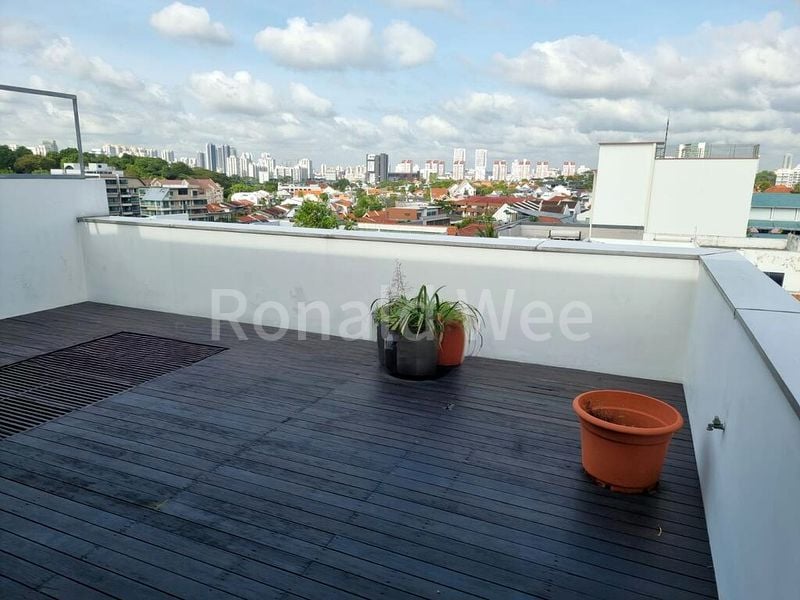 5 Bed Semi-Detached House (Landed) for Rent in  The Yardley - Image 2