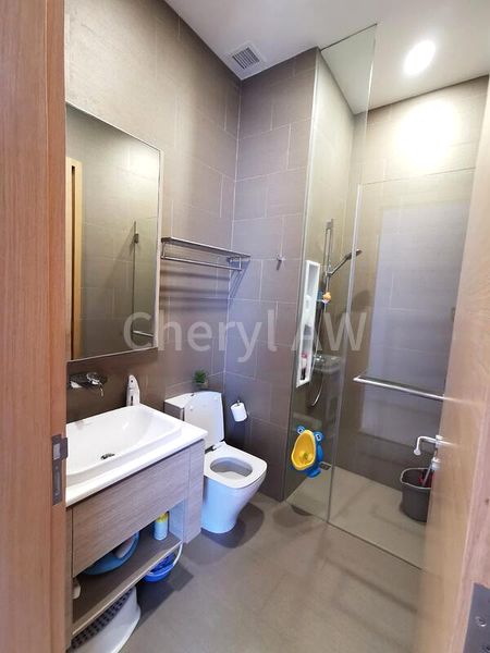 3 Bed Condo for Rent in The Crest - Image 8