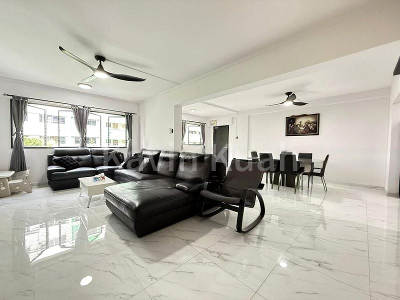 5 Room (5I) HDB for Sale in  523 Serangoon North Avenue 4 - Image 2