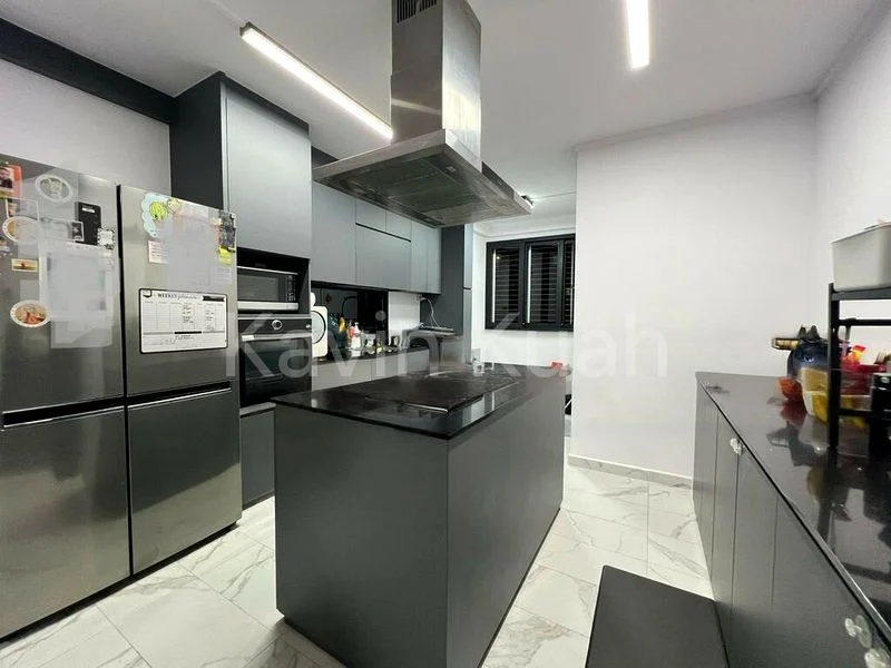 5 Room (5I) HDB for Sale in  523 Serangoon North Avenue 4 - Image 11