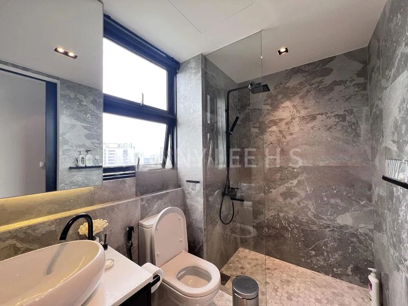 3 Bed Executive Condo for Sale in  Lush Acres - Image 7