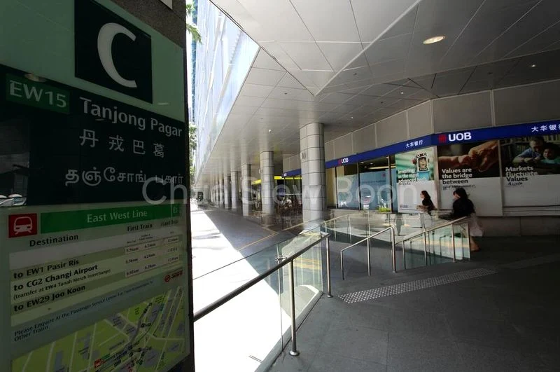 Office for Rent: International Plaza - Image 1