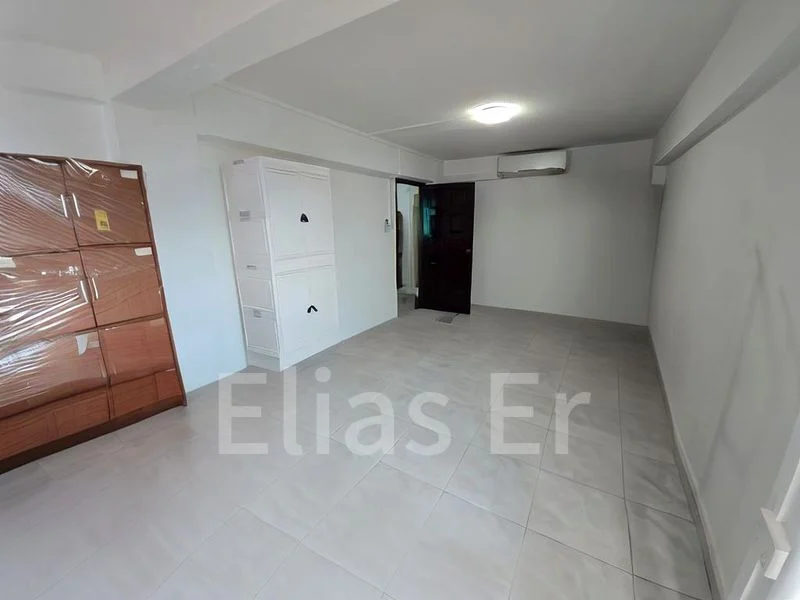 Common Room (HDB) for Rent in  73 Lorong 4 Toa Payoh - Image 2