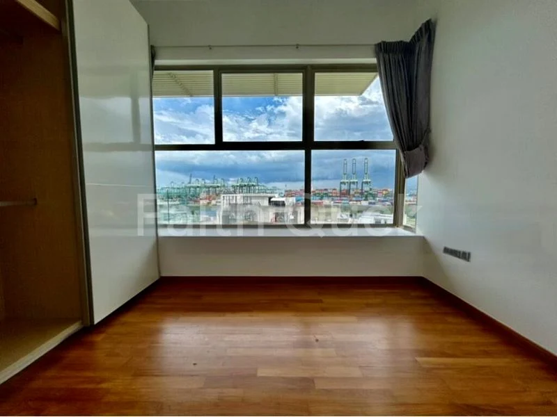 3 Bed Condo for Sale in  The Peak @ Balmeg - Image 10