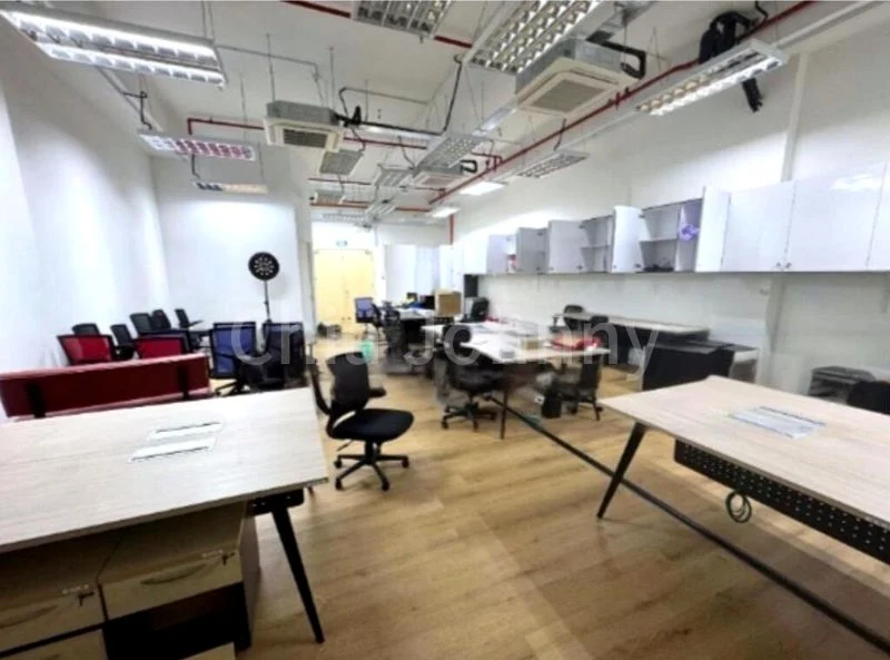 Light Industrial (B1) for Rent: Harbourside Building 2 - Image 5