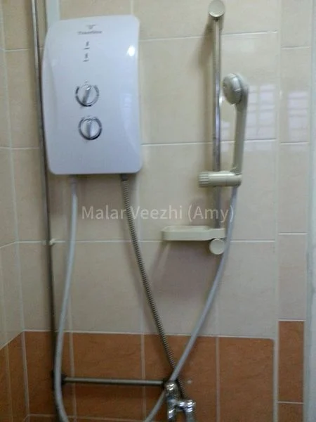 Common Room (HDB) for Rent in  253 Jurong East Street 24 - Image 5