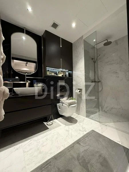 1 Bed Condo for Sale in Newport Residences / Newport Tower - Image 3