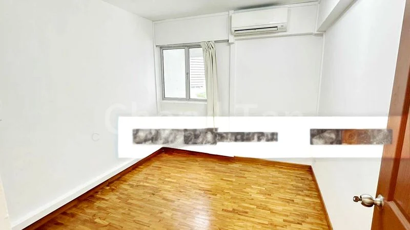 3 Room (3I) HDB for Rent in  271 Queen Street - Image 3