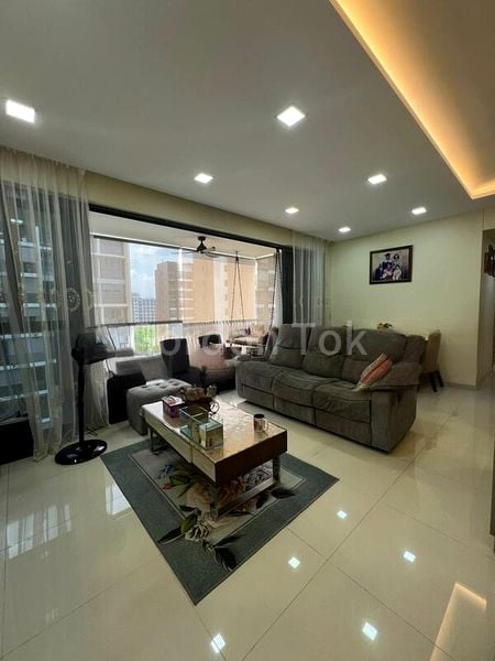 4 Bed Executive Condo for Sale in  Twin Fountains - Image 1