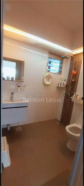 4 Room (4A) HDB for Sale in 574A Woodlands Drive 16 - Image 10