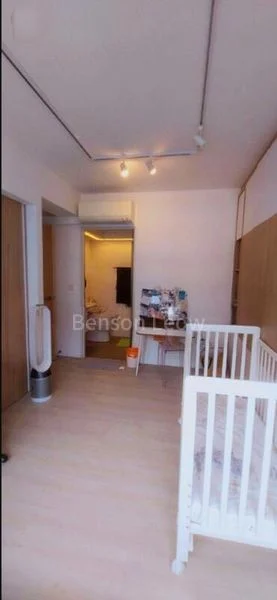 4 Room (4A) HDB for Sale in 574A Woodlands Drive 16 - Image 6