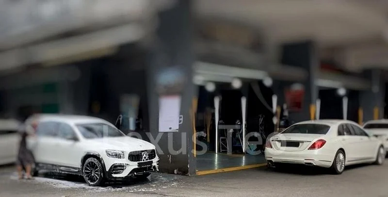 Light Industrial (B1) for Sale: First Centre - Image 2