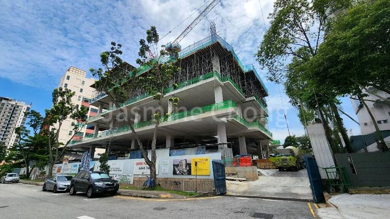 Light Industrial (B1) for Sale: Space 18 - Image 8