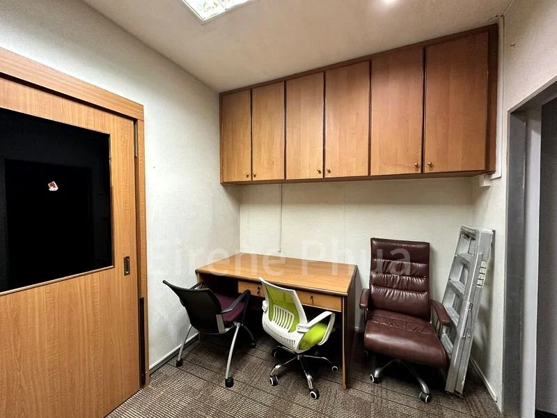 Mall Shop for Rent: Balestier Point - Image 1