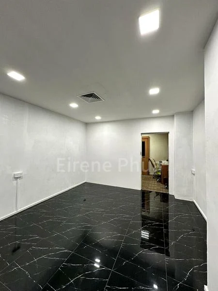 Mall Shop for Rent: Balestier Point - Image 3