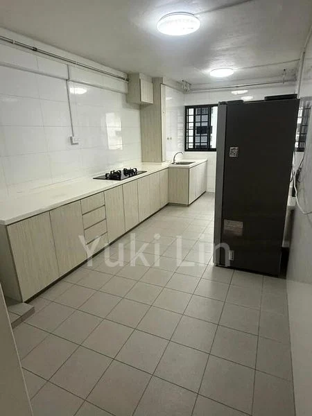 4 Room (4A) HDB for Rent in  158 Tampines Street 12 - Image 1