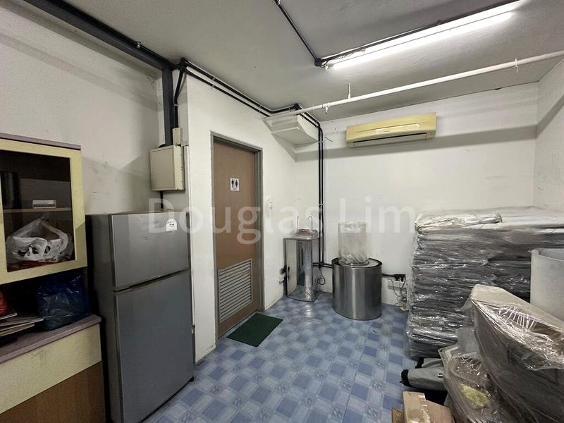 Factory / Workshop (B2) for Sale: Tuas Lot - Image 9