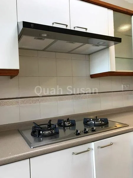 3 Bed Condo for Rent in  Maple Woods - Image 4