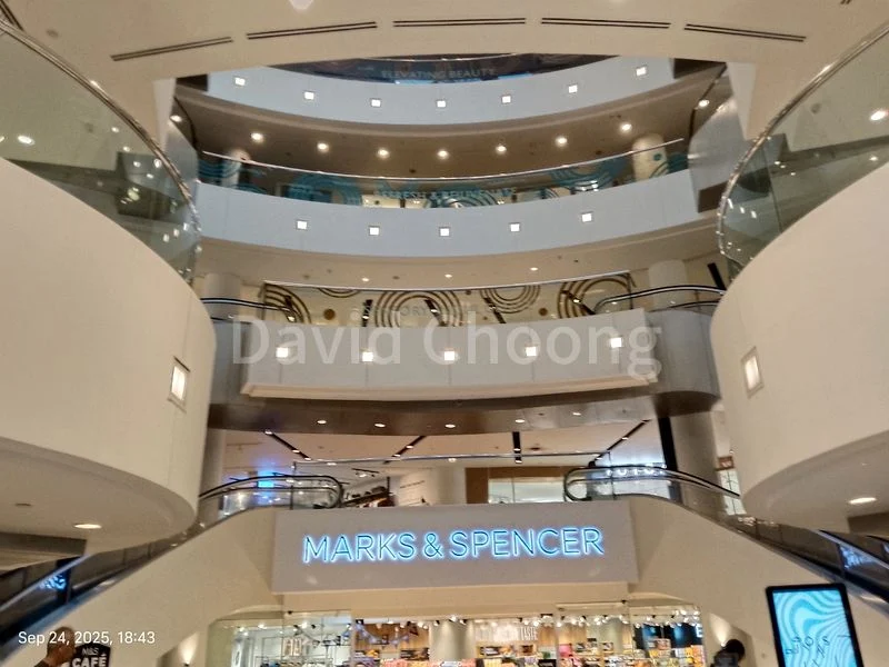 Mall Shop for Rent in  Far East Shopping Centre - Image 1