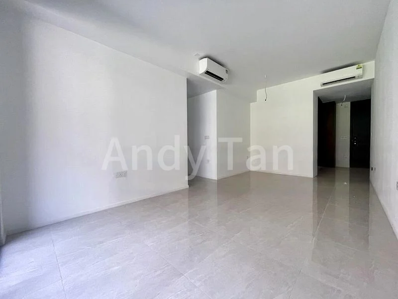 4 Bed Condo for Sale in  The Watergardens At Canberra - Image 14