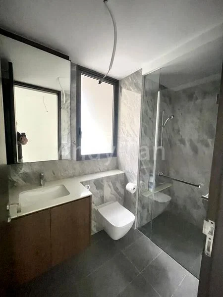 4 Bed Condo for Sale in  The Watergardens At Canberra - Image 6