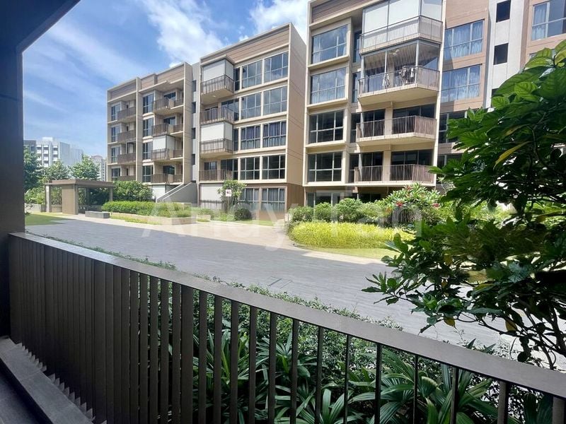 4 Bed Condo for Sale in  The Watergardens At Canberra - Image 3