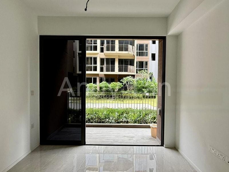 4 Bed Condo for Sale in  The Watergardens At Canberra - Image 16