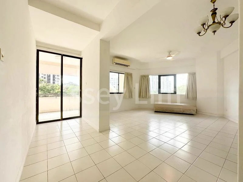 2 Bed Condo for Rent in Bayshore Park - Image 1