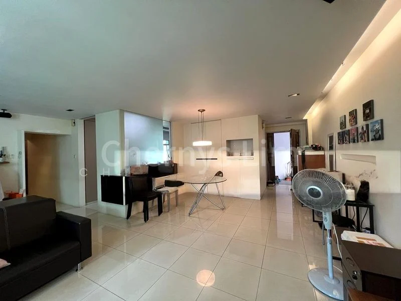 5 Room (5I) HDB for Rent in  106C Punggol Field - Image 2