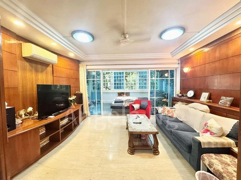 Maisonette HDB for Sale in  829 Woodlands Street 83 - Image 2