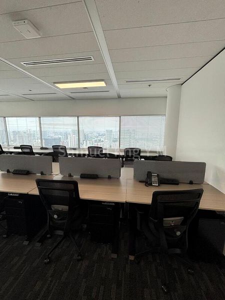 Office for Rent: Beach Road - Image 8