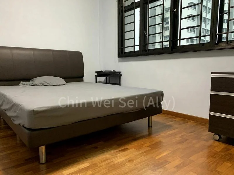 5 Room (5I) HDB for Rent in  111B Depot Road - Image 1