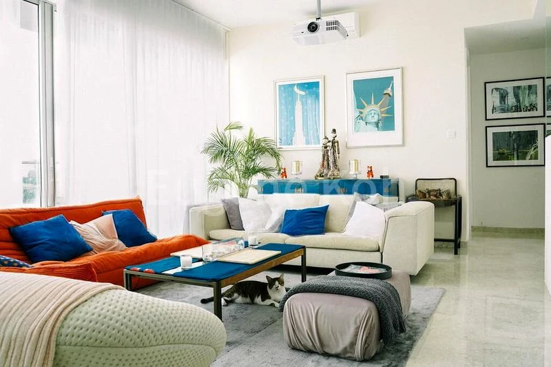 3 Bed Condo for Rent in  One Jervois - Image 1