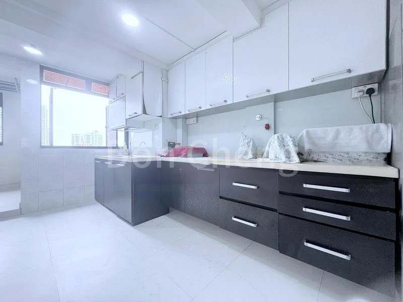 3 Room (3I) HDB for Sale in  53 Lorong 5 Toa Payoh - Image 11