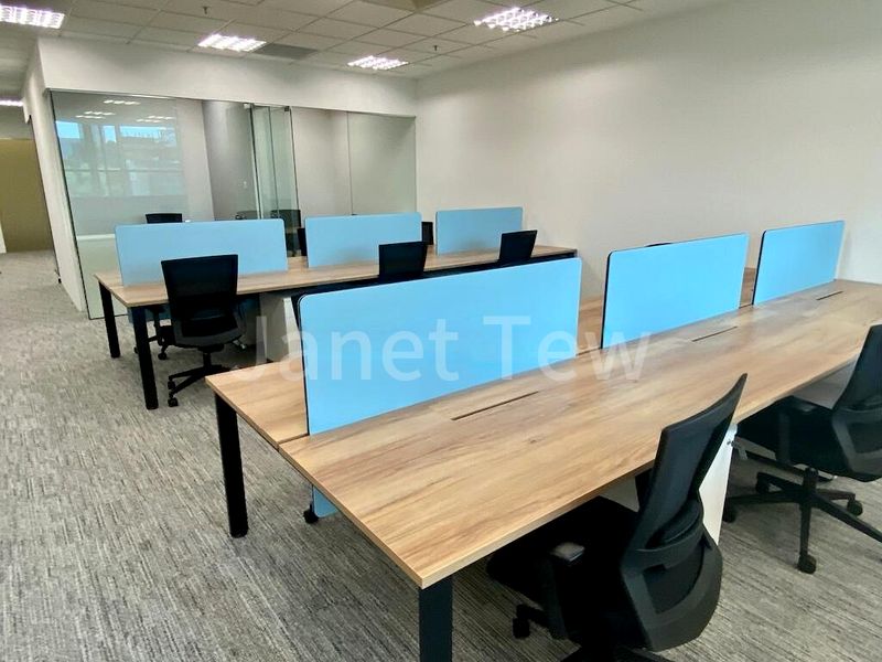 Office for Rent: King's Centre - Image 2