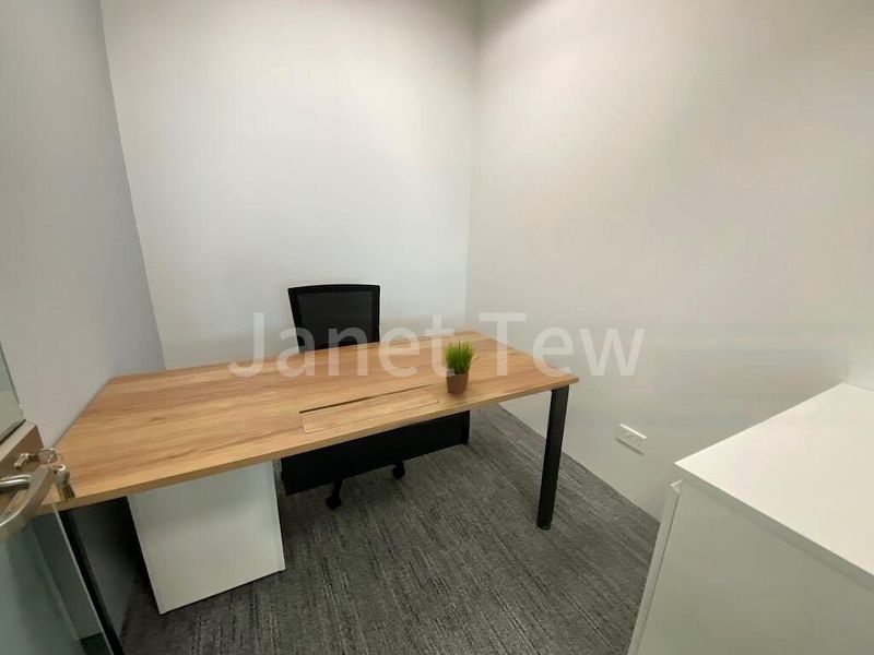 Office for Rent: King's Centre - Image 8