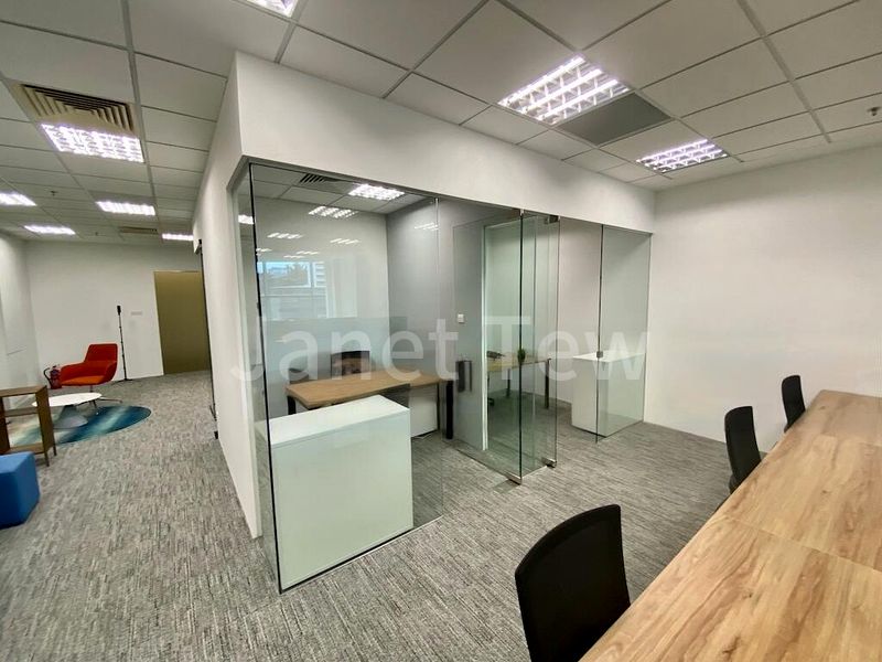 Office for Rent: King's Centre - Image 7