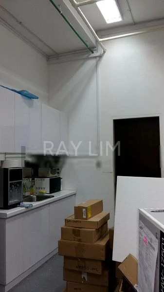 Light Industrial (B1) for Sale: One Commonwealth - Image 2