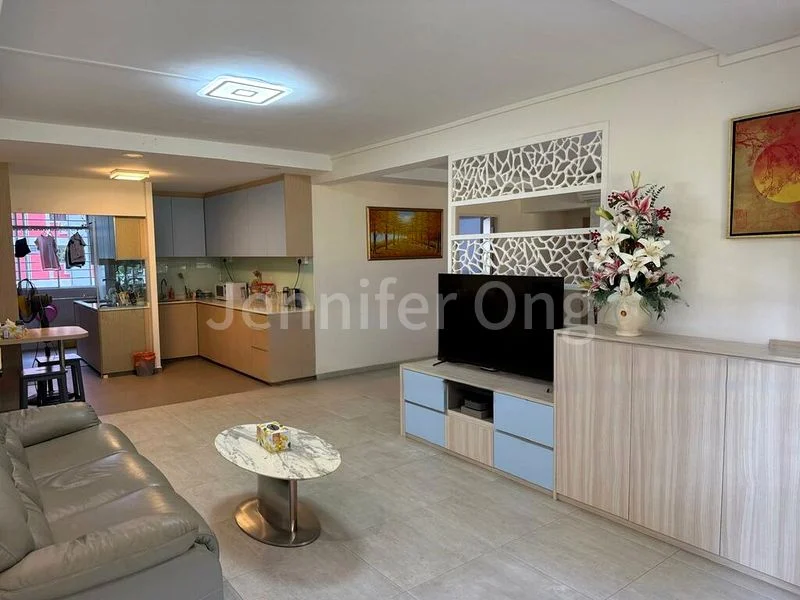5 Room (5I) HDB for Sale in 11 Toh Yi Drive - Image 2