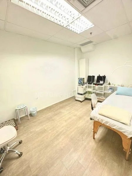 Office for Rent: North Bridge Centre - Image 8