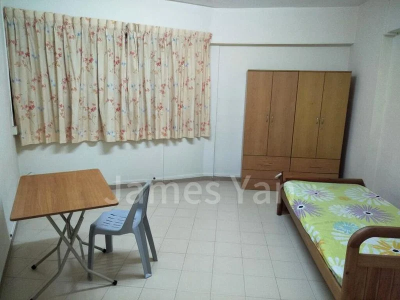 Common Room (HDB) for Rent in  550 Jurong West Street 42 - Image 2