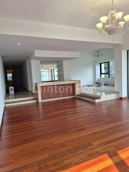 3+1 Bed Condo for Rent in  The Claymore - Image 2