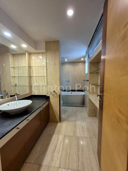 3+1 Bed Condo for Rent in  The Claymore - Image 3