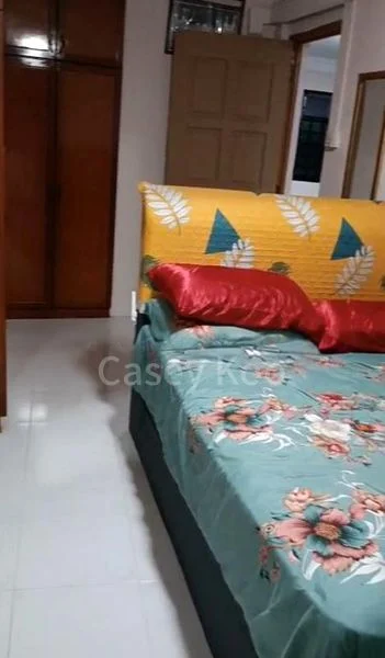 4 Room (4I) HDB for Rent in  168A Queensway - Image 2