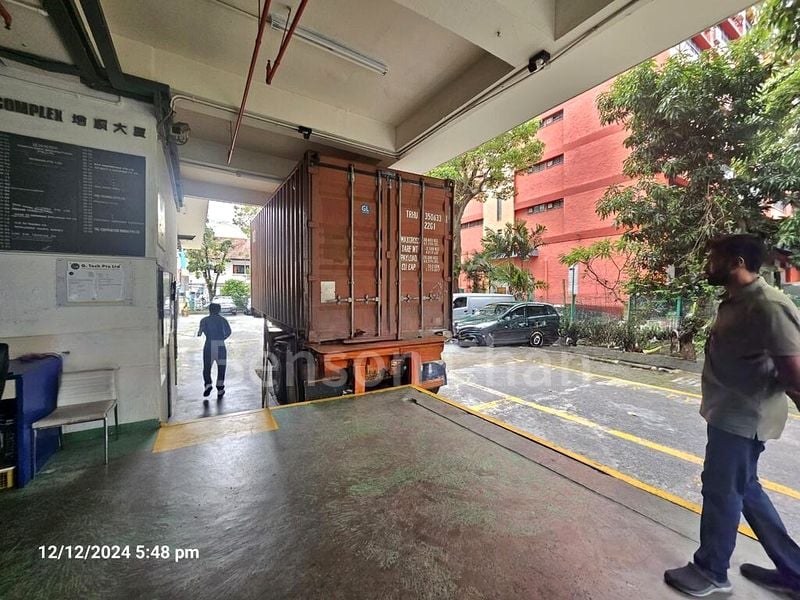 Warehouse for Rent: Shun Li Industrial Complex - Image 2