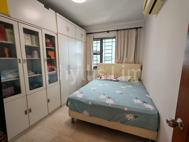 Executive HDB for Sale in  286B Toh Guan Road - Image 6