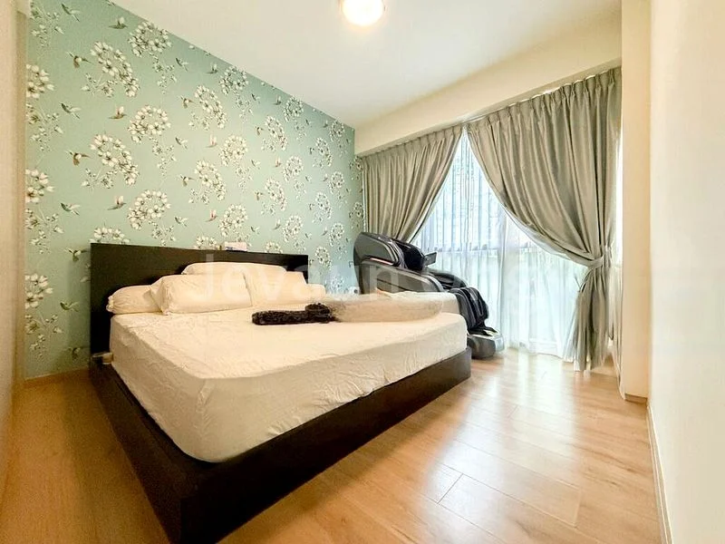 4 Bed Condo for Sale in  The Vales - Image 11