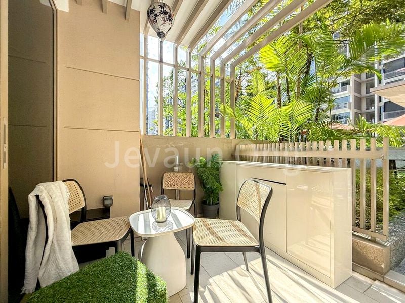 4 Bed Condo for Sale in  The Vales - Image 10