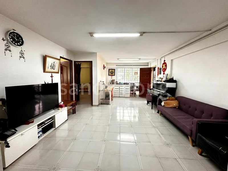 4 Room (4NG) HDB for Sale in 134 Bukit Batok West Avenue 6 - Image 1