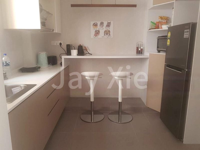 Common Room (Condo) for Rent in  Dover Parkview - Image 7